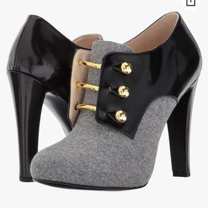 Host pick: Brand New Nine West black/grey booties (size: 7.5M)